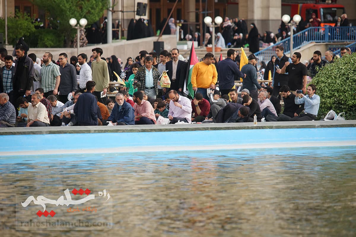گزارش تصویری نماز عید فطر در مصلی امام خمینی(ره) تهران(2) — تصویر 2