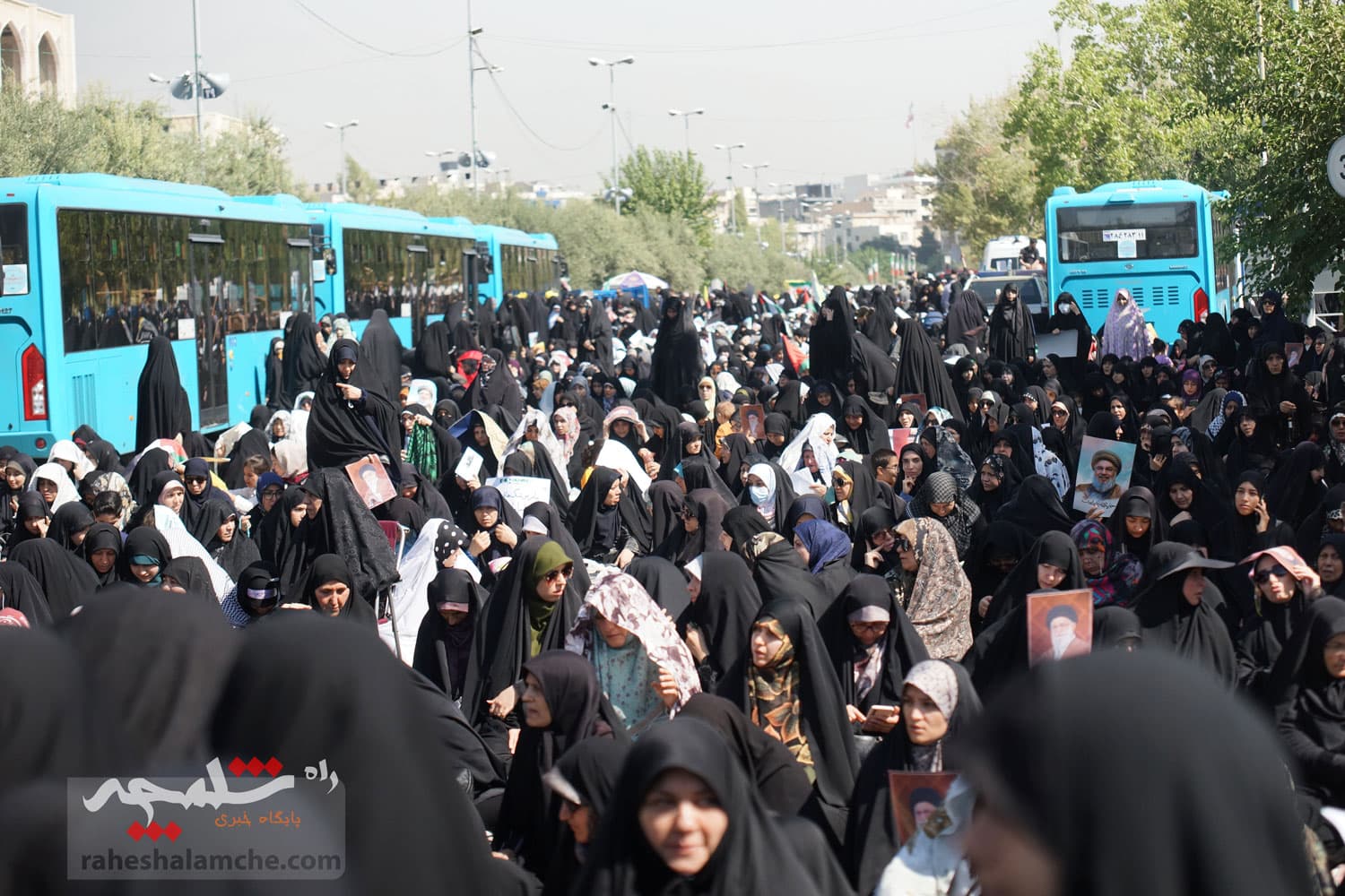 حاشیههای تصویری نمازجمعه امروز تهران — تصویر 55