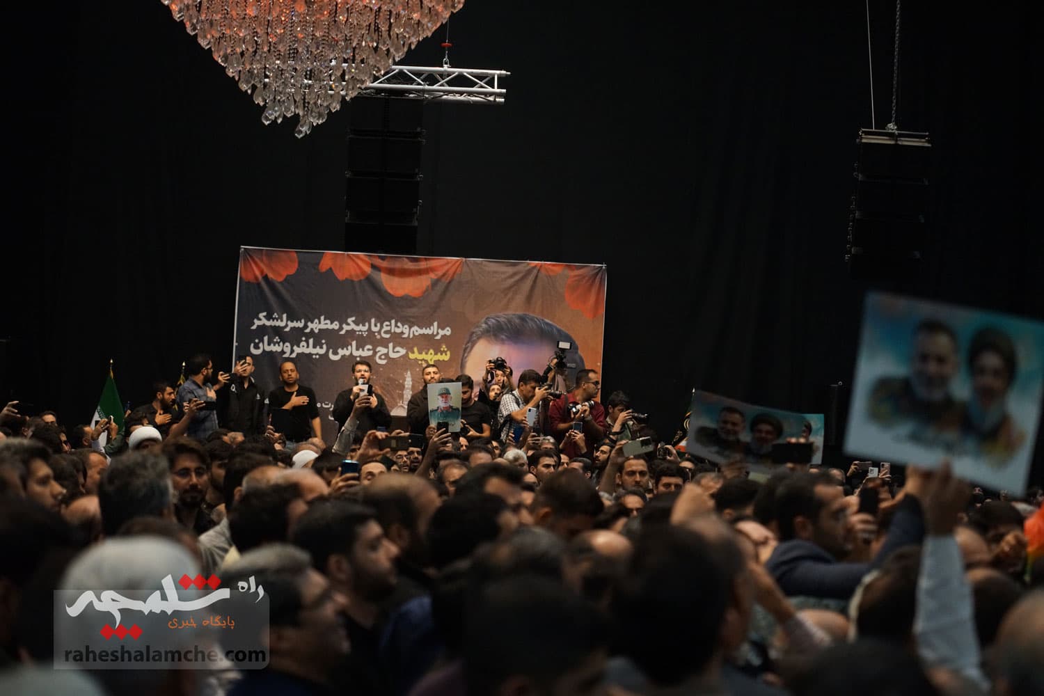 وداع باشکوه با پیکر مطهر شهید راه قدس +تصاویر — تصویر 23