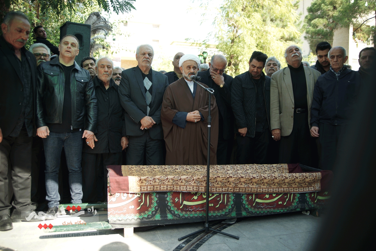 پیکر علیاکبر سفیدگران تشییع شد +تصاویر — تصویر 97