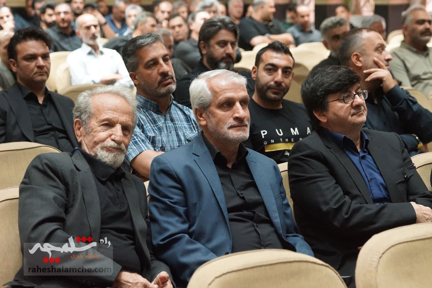 مراسم هفتمین روز درگذشت «محمدرضا درجاتی» +تصاویر — تصویر 36