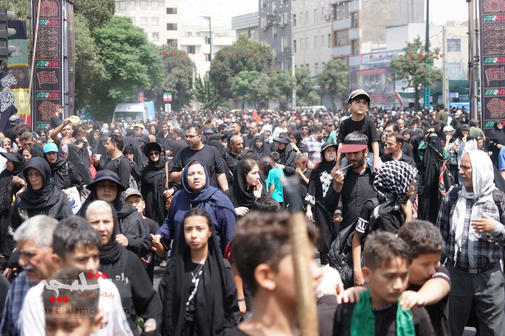 جاماندگان پیاده اربعین حسینی در تهران +تصاویر — تصویر 18