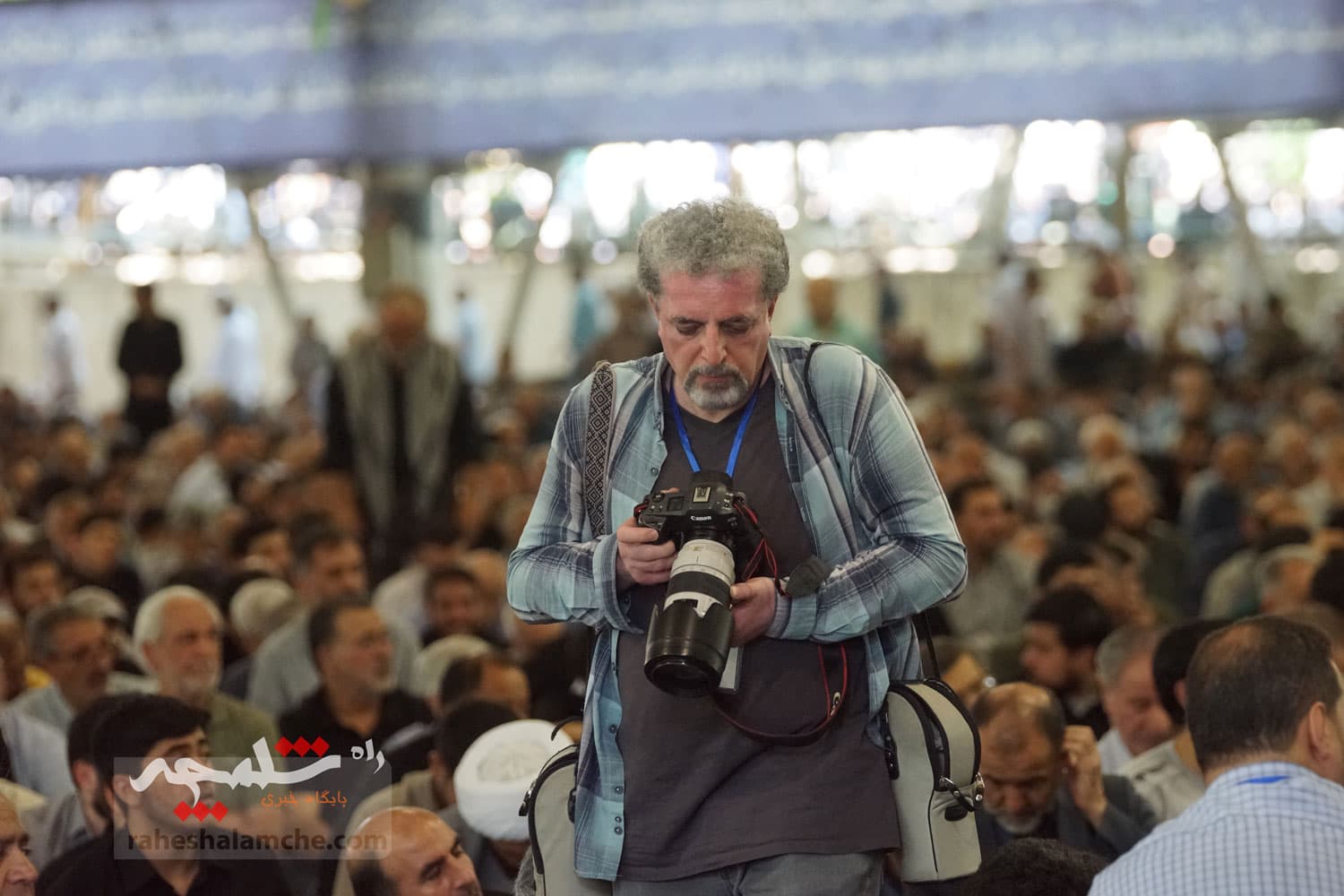 نماز جمعه تهران برگزار شد +تصاویر — تصویر 35