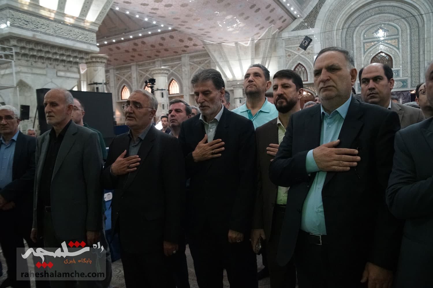 تجدید میثاق کارکنان شرکت دخانیات ایران با آرمانهای امام خمینی(ره) +تصاویر — تصویر 14