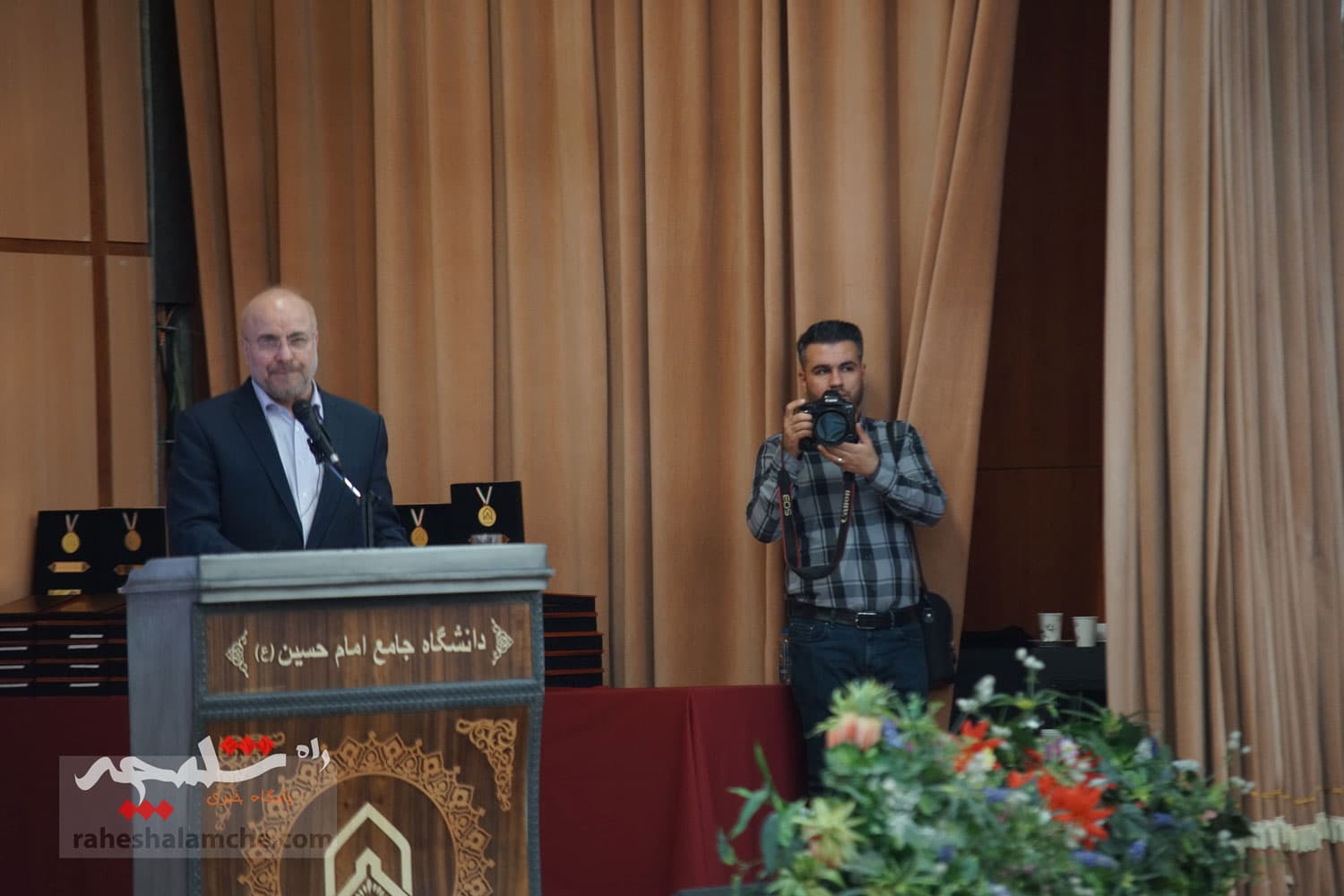 تجلیل از منتخبان جشنواره پژوهشی و فناوری در دانشگاه جامع امام حسین(ع) +تصاویر — تصویر 104