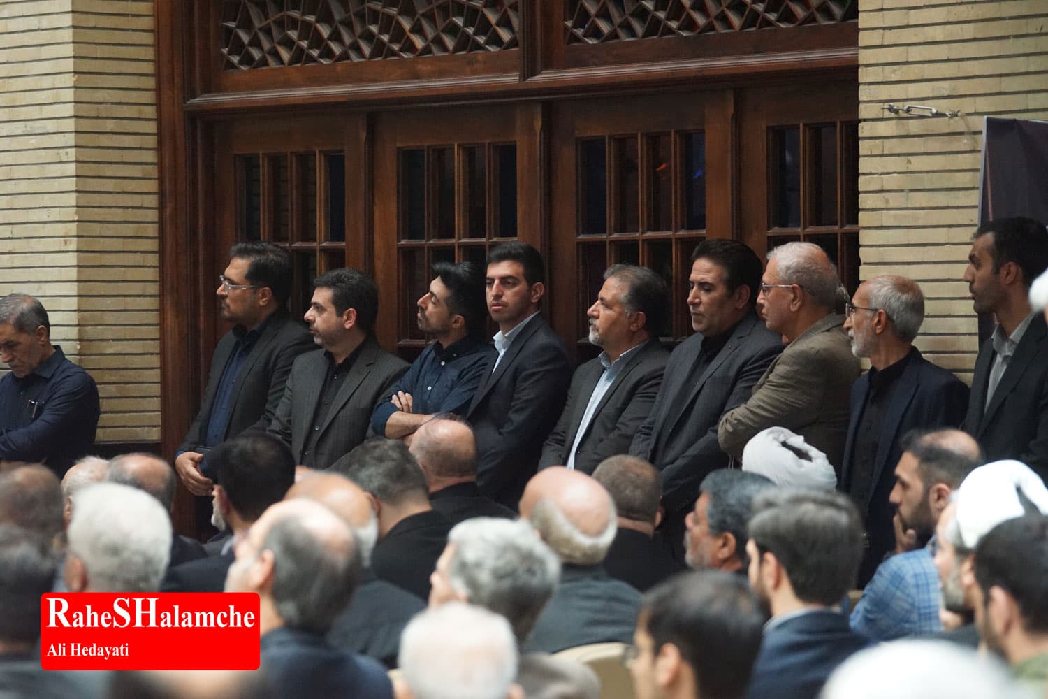 چه کسانی در مراسم ترحیم مادر حداد عادل بودند؟ +تصاویر — تصویر 66