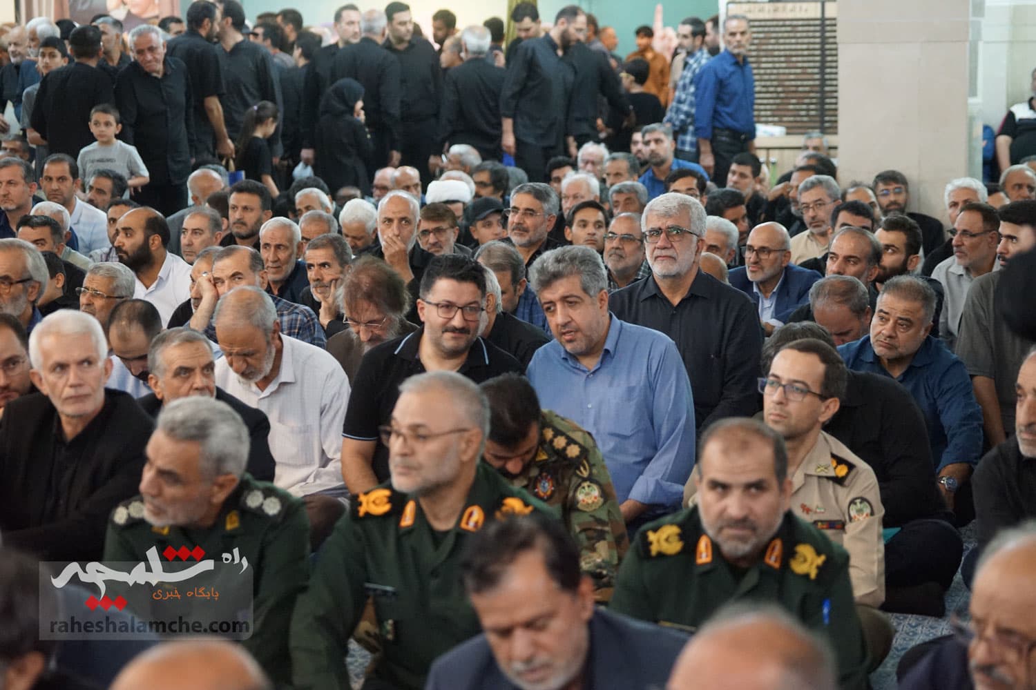 در مراسم اربعین سردار شهید سلامی چه کسانی بودند؟ +تصاویر — تصویر 20