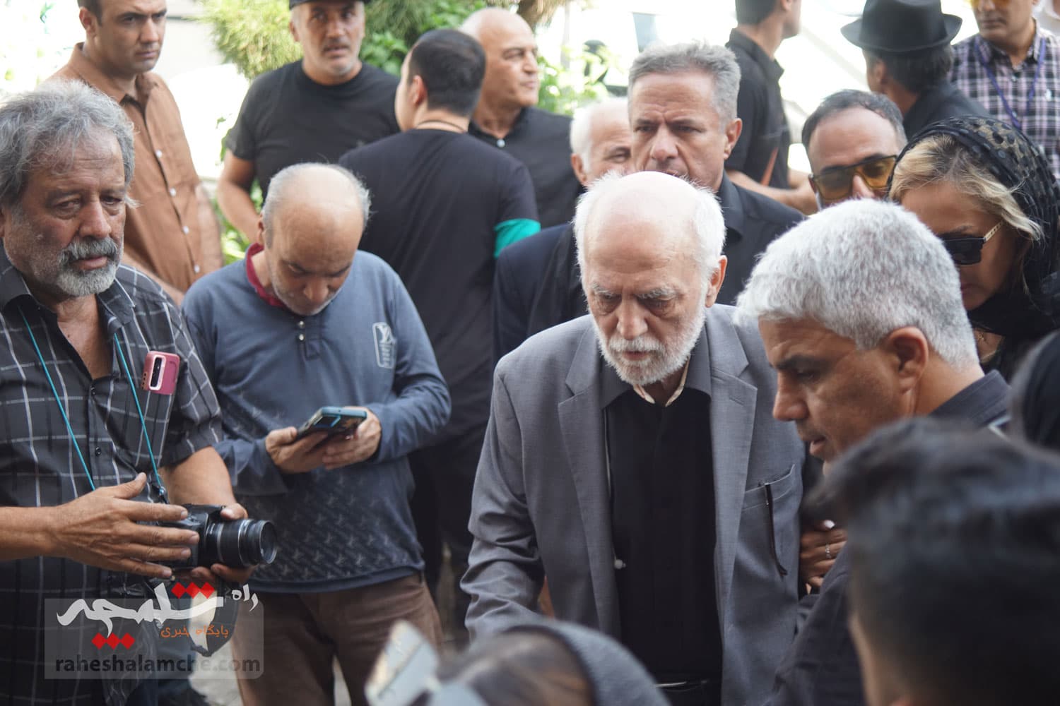 حاشیههایی تصویری اختصاصی راه شلمچه از مراسم ختم «سعید راد» — تصویر 12