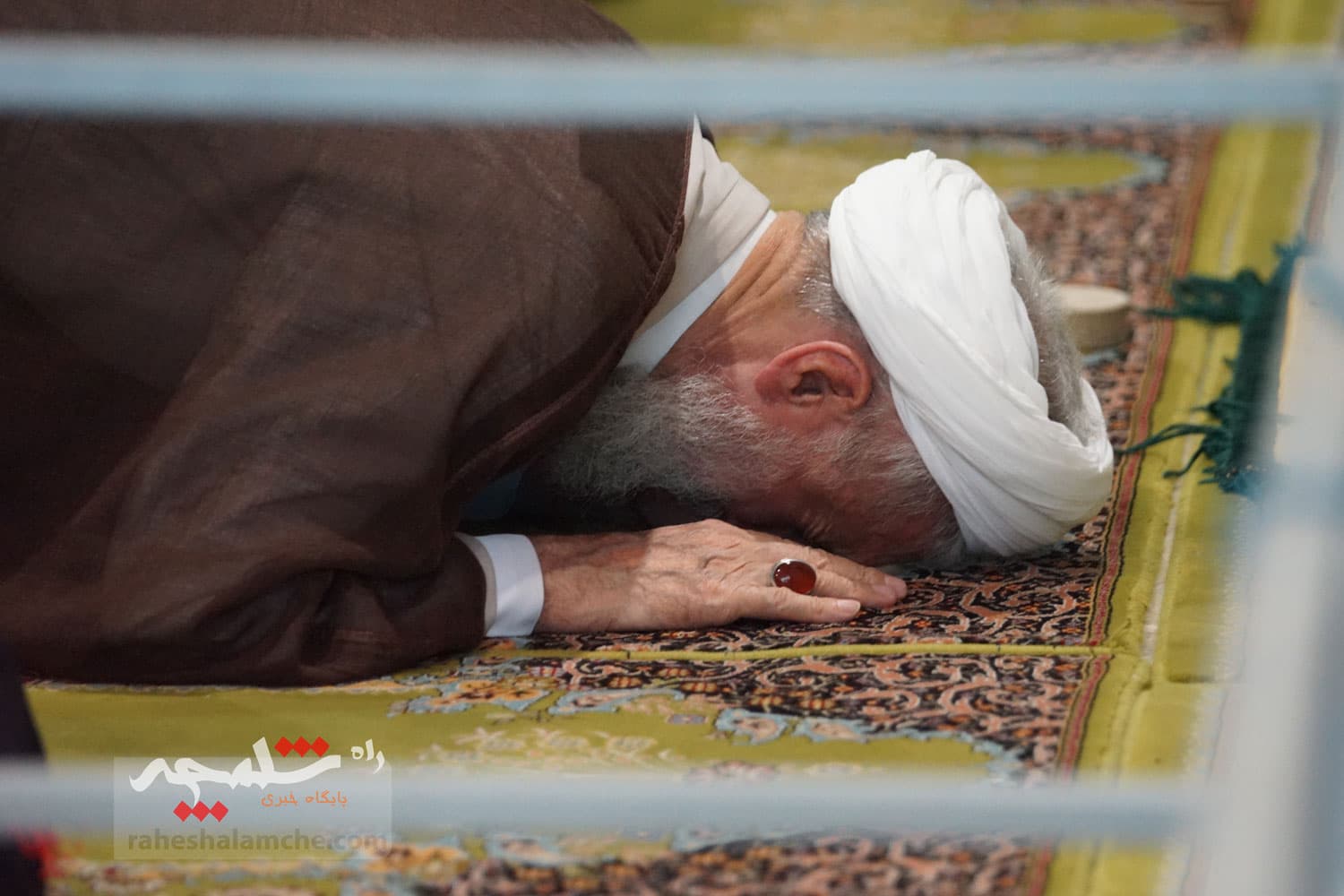 نماز جمعه تهران برگزار شد +تصاویر — تصویر 18