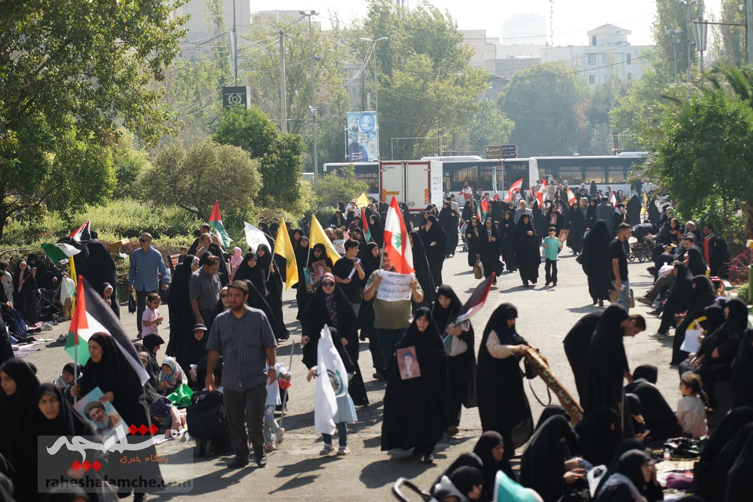 حاشیههای تصویری نمازجمعه امروز تهران — تصویر 24
