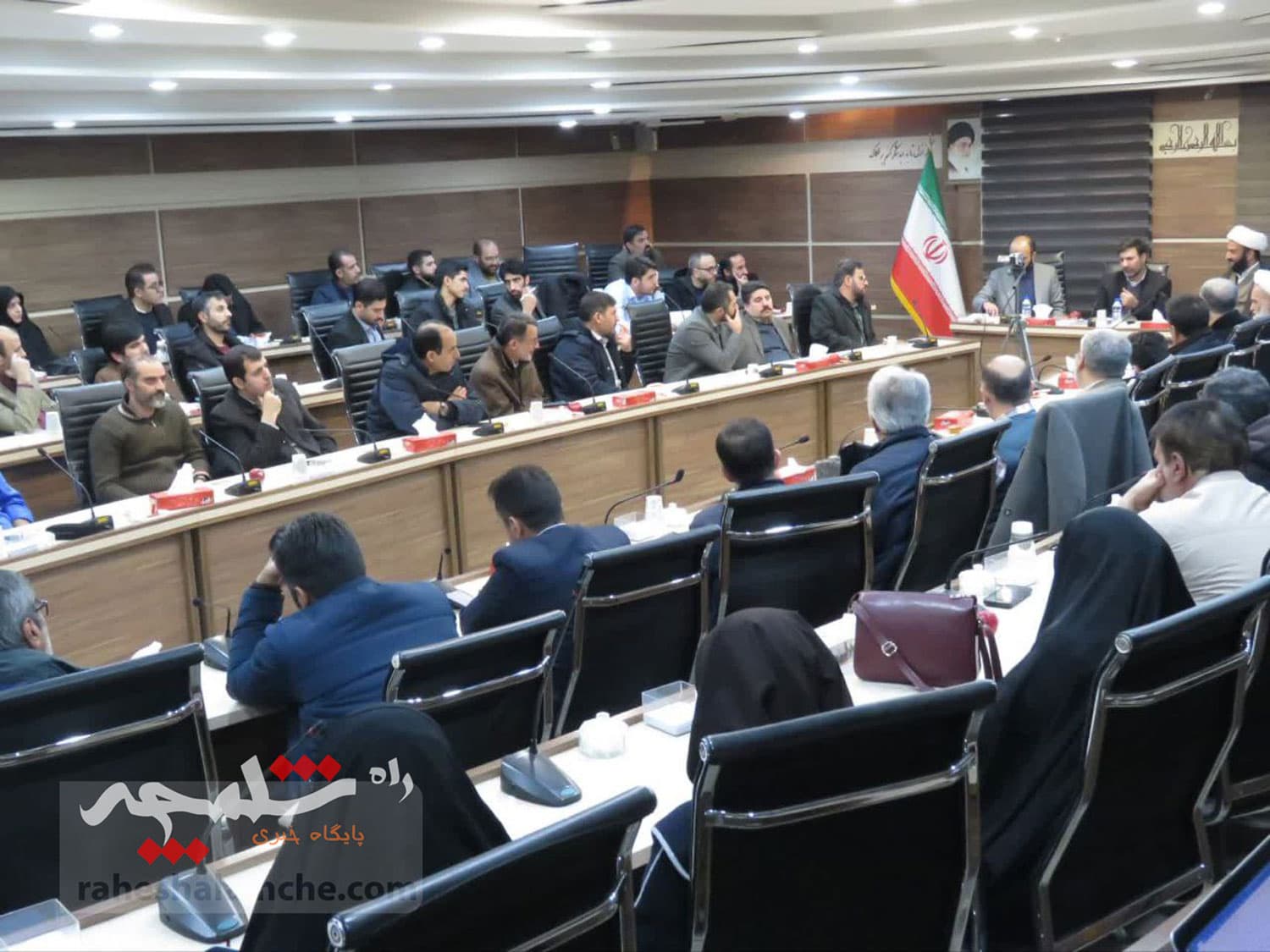 نشست اساتید دانشگاههای همدان با طحاننظیف +تصاویر — تصویر 6