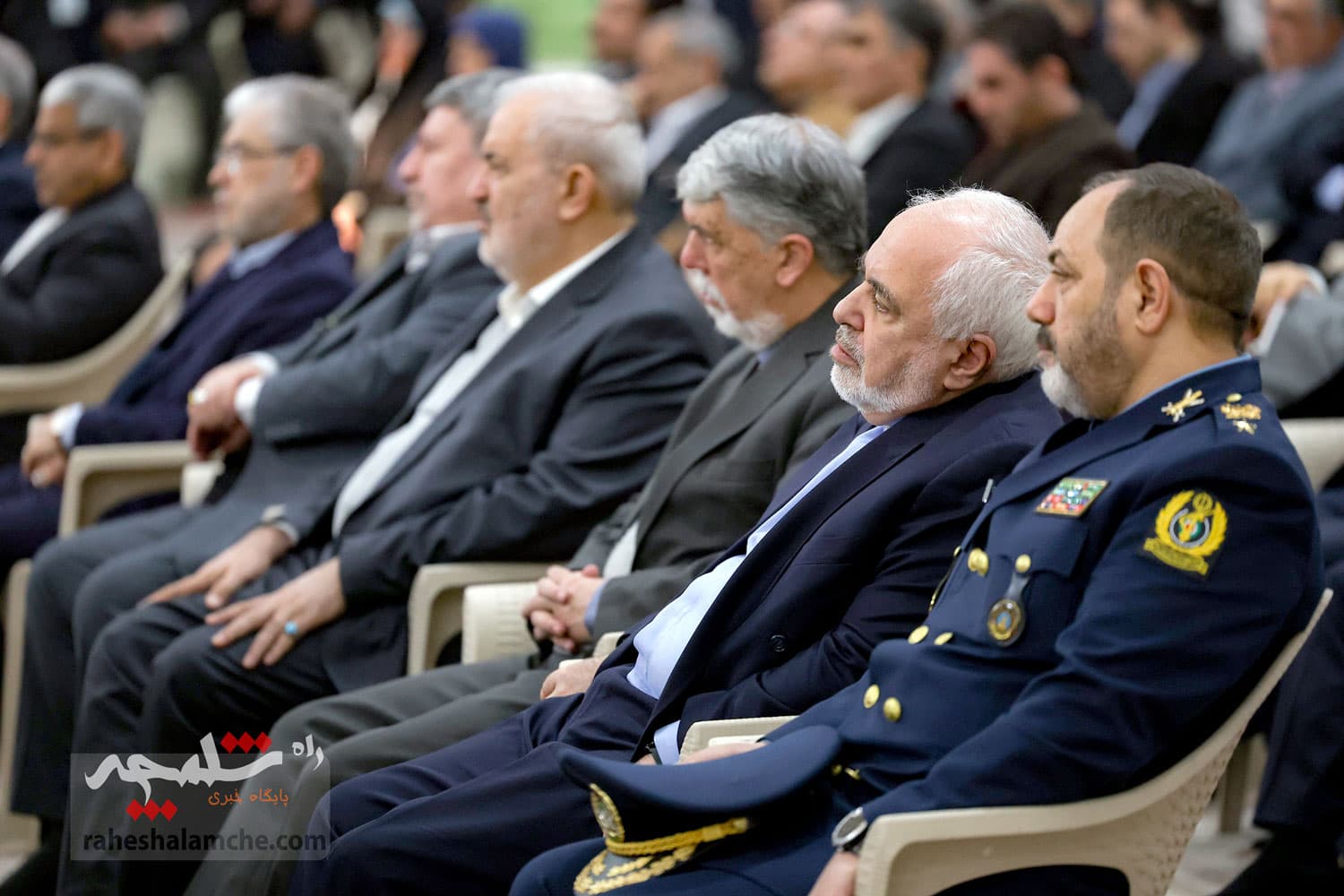 تجدید میثاق هیئت دولت با آرمانهای امام راحل و شهدای انقلاب اسلامی +تصاویر — تصویر 11