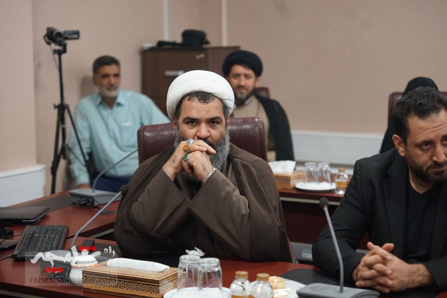 گزارش تصویری اولین روز کاری شهرام دبیری معاون پارلمانی رئیسجمهور — تصویر 9