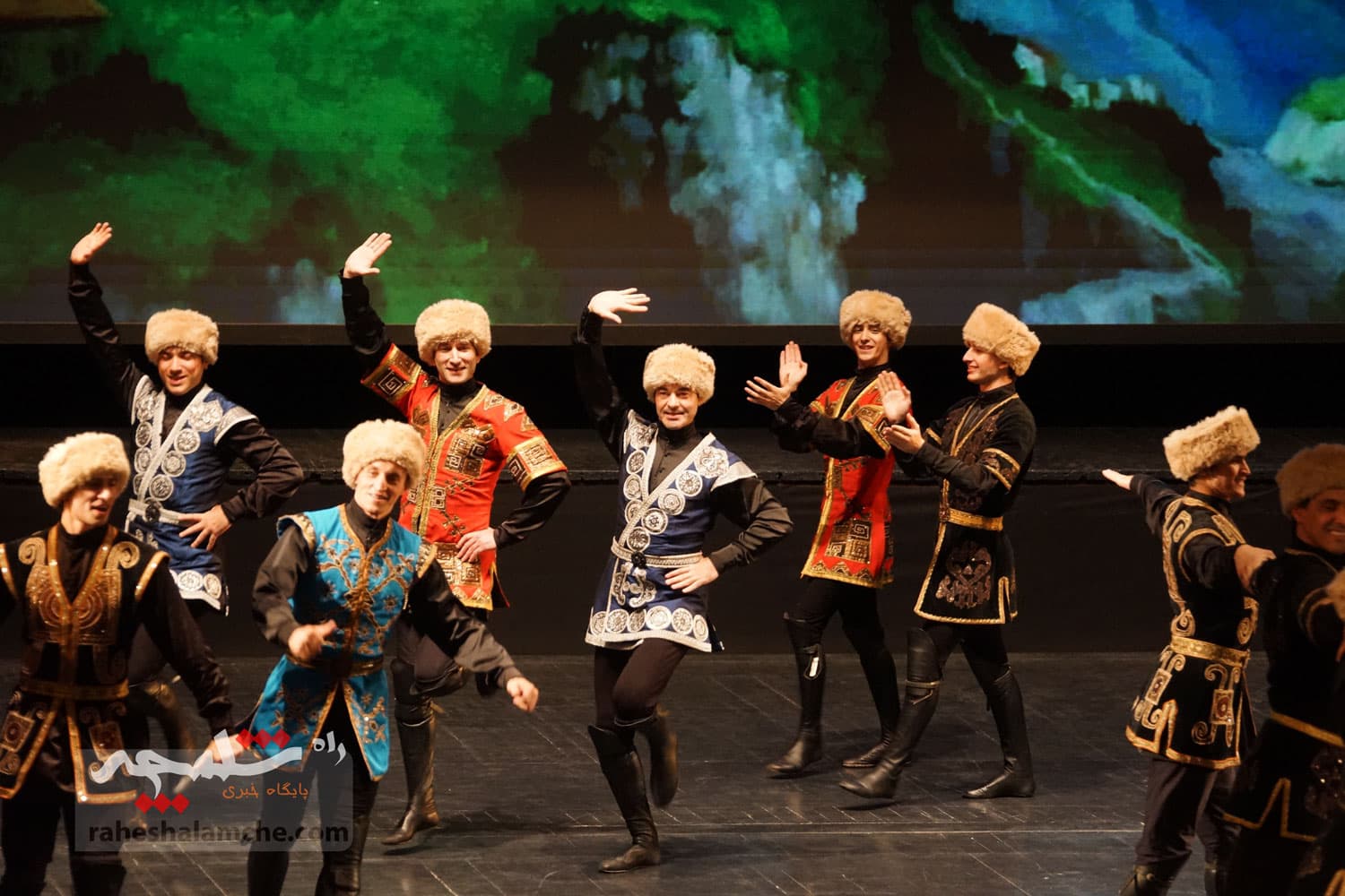 حضور هنرمندان و رقصندههایی از روسیه در تهران +تصاویر — تصویر 51