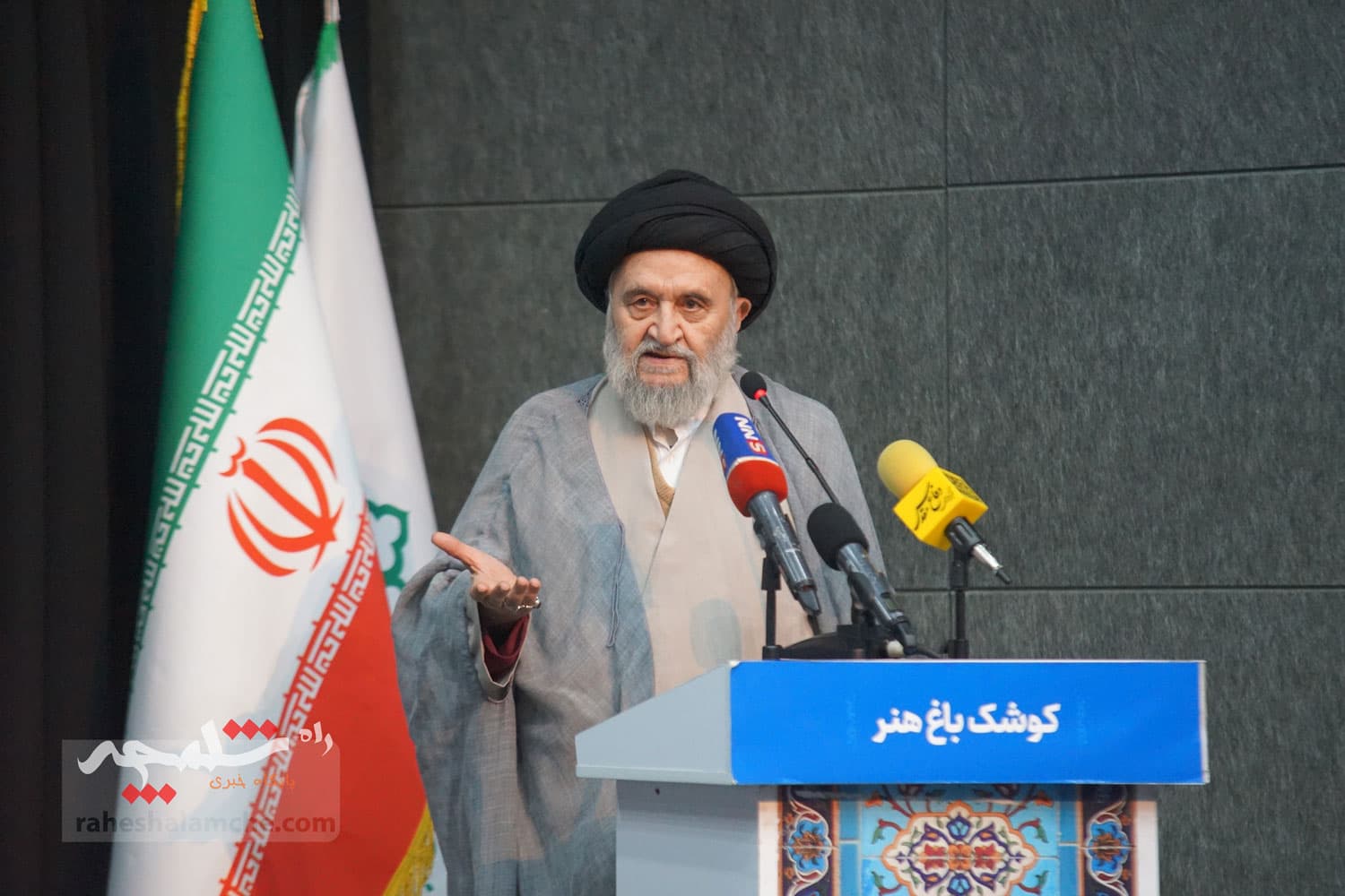 در نشست جمعیت وفاداران انقلاب اسلامی چه گذشت؟ +تصاویر — تصویر 34