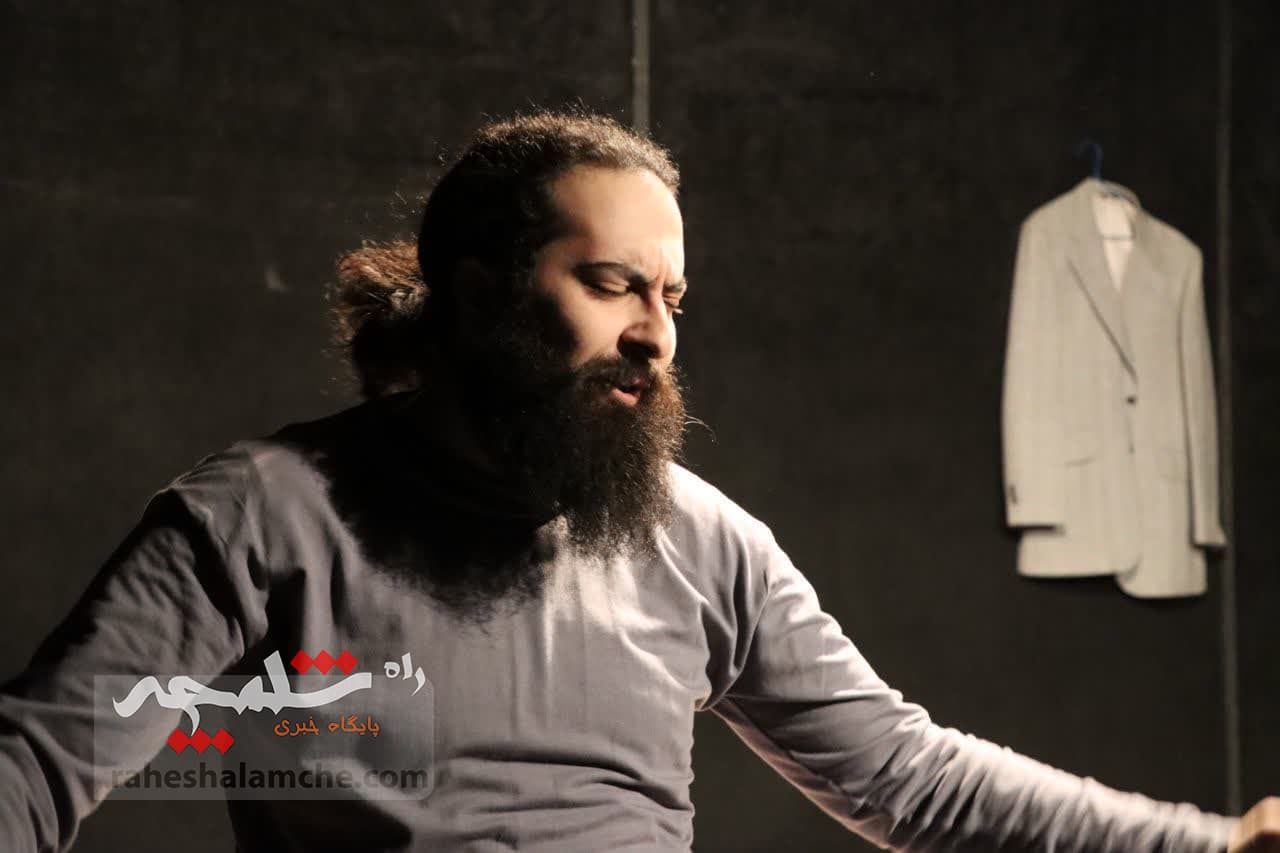 شقایق عوض زاده با «بچه ارباب» به صحنه آمد +تصاویر — تصویر 4
