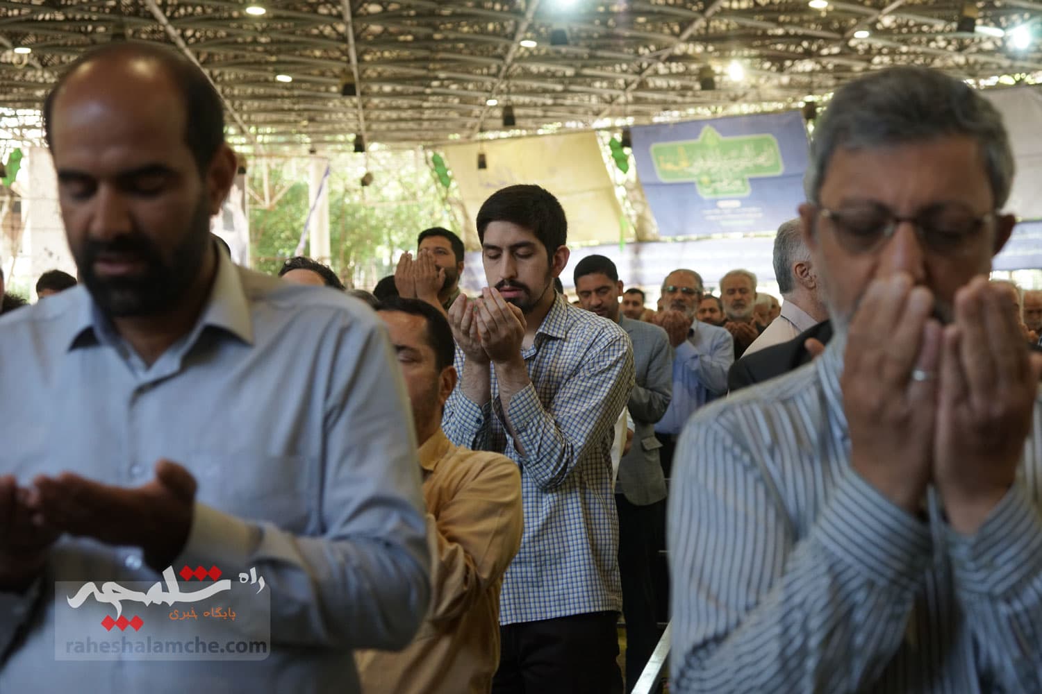 نماز عید قربان در دانشگاه تهران برگزار شد +تصاویر — تصویر 25