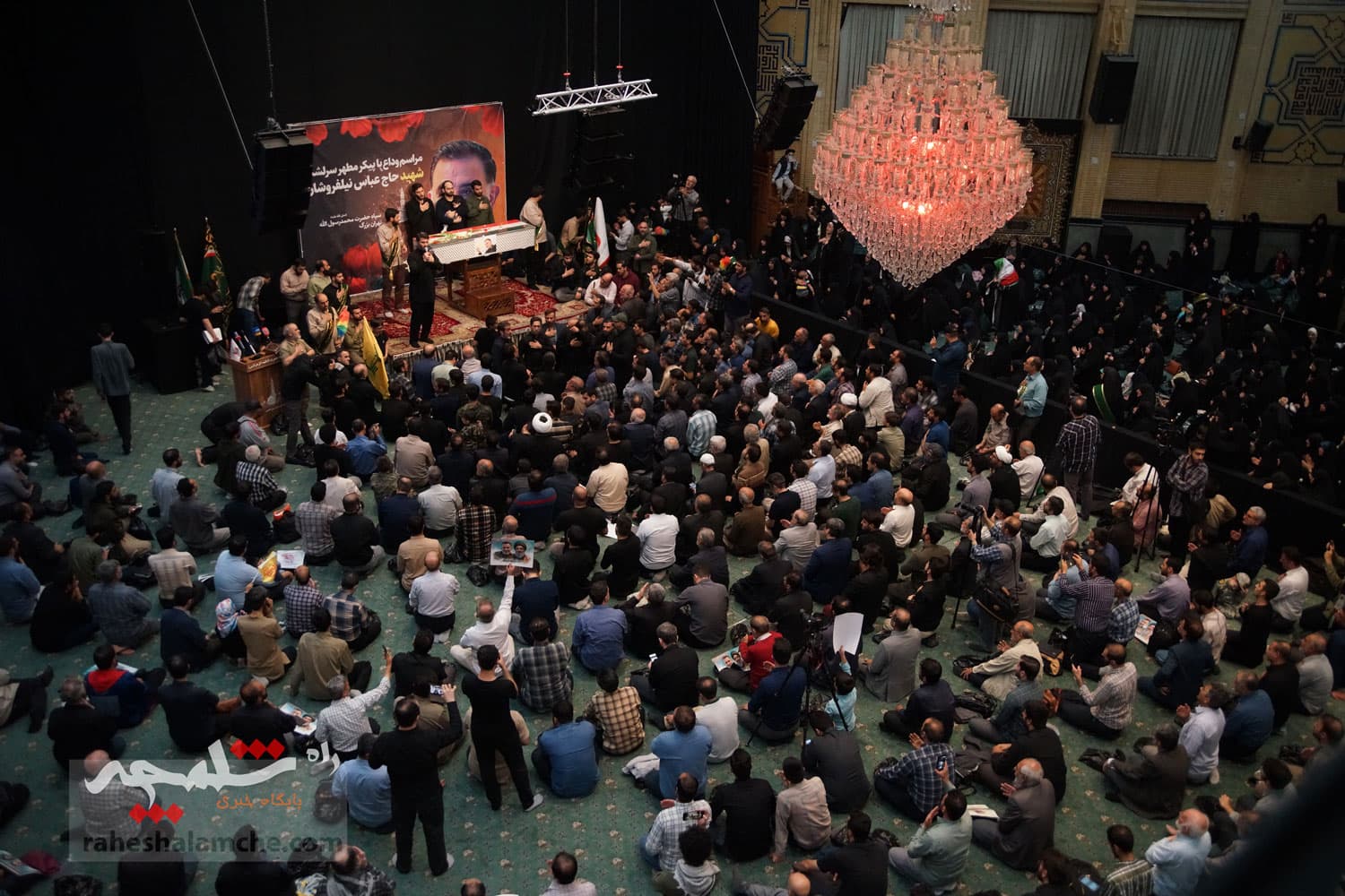 وداع باشکوه با پیکر مطهر شهید راه قدس +تصاویر — تصویر 46