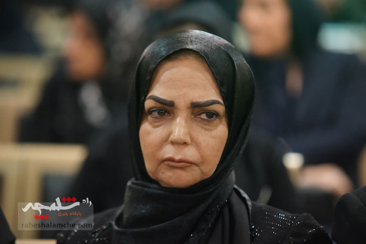 همه چهرههای مشهوری که در مراسم ختم زهره حمید حضور داشتند +تصاویر — تصویر 64