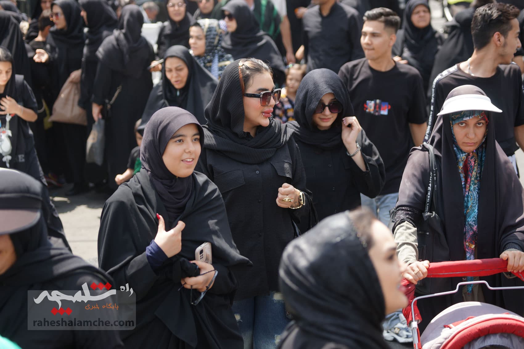 جاماندگان پیاده اربعین حسینی در تهران +تصاویر — تصویر 39