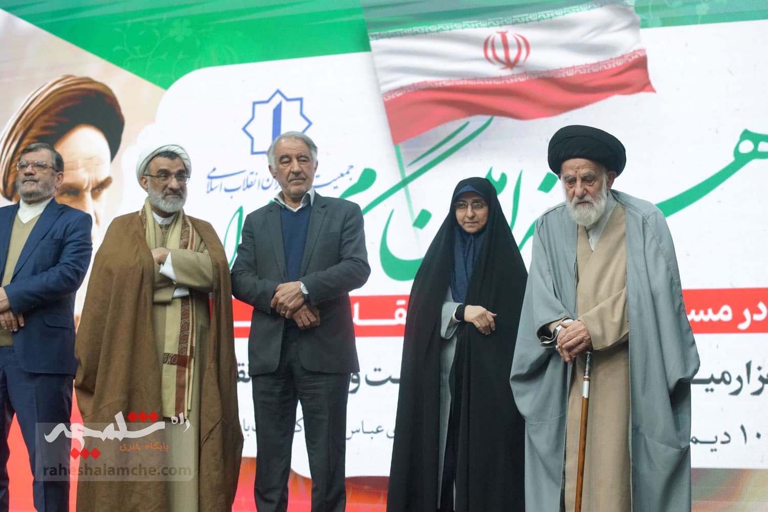 در نشست جمعیت وفاداران انقلاب اسلامی چه گذشت؟ +تصاویر — تصویر 26