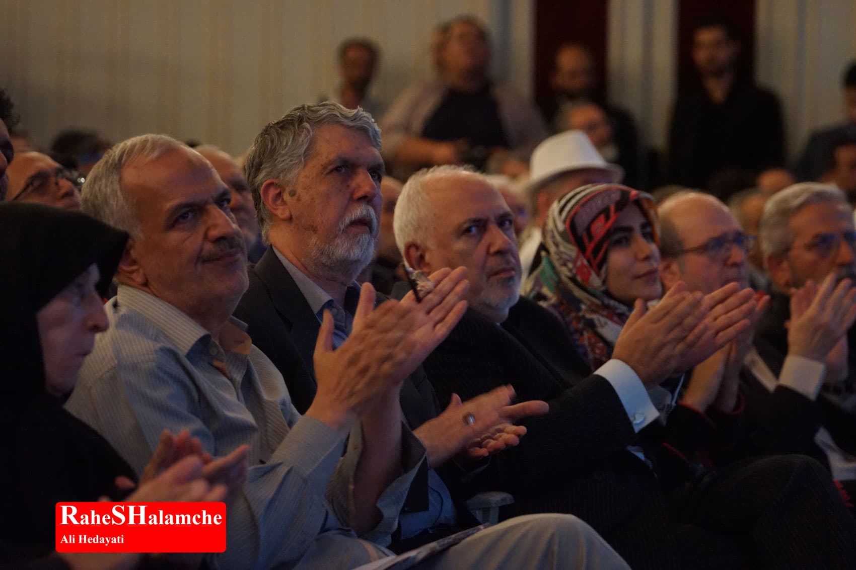 پزشکیان پا به توپ شد +تصاویر — تصویر 13