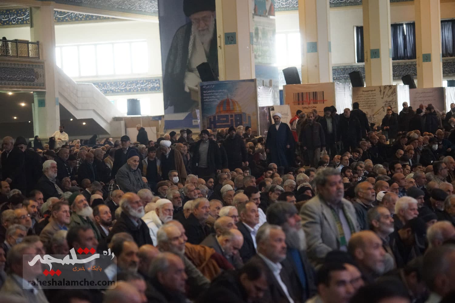 نمازجمعه تهران در روز نیمه شعبان برگزار شد +تصاویر — تصویر 23