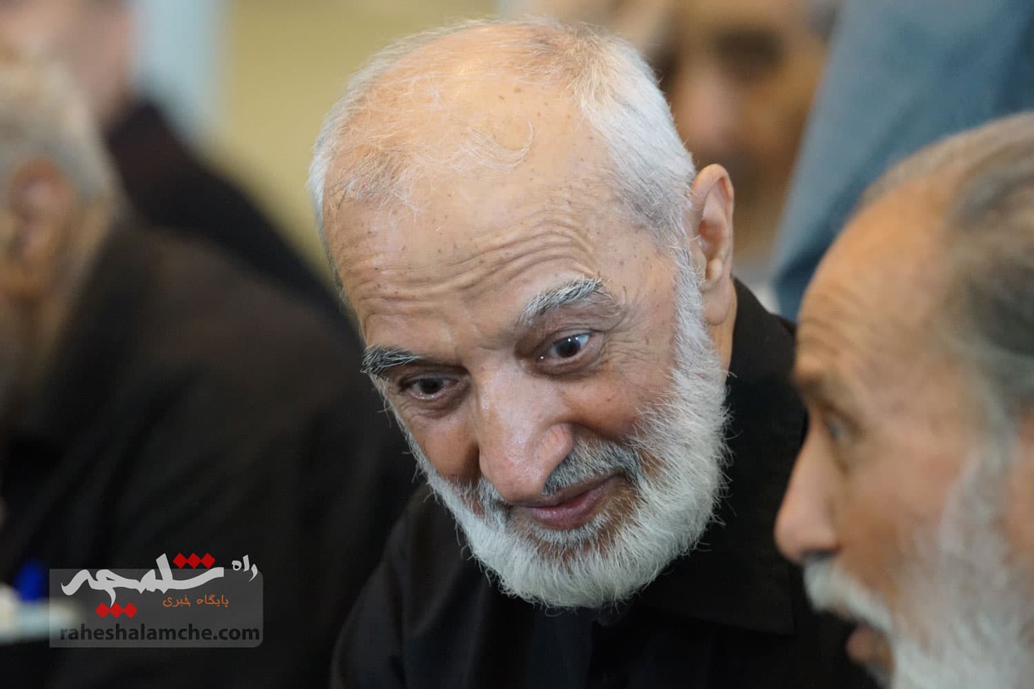 نماز جمعه تهران برگزار شد +تصاویر — تصویر 15