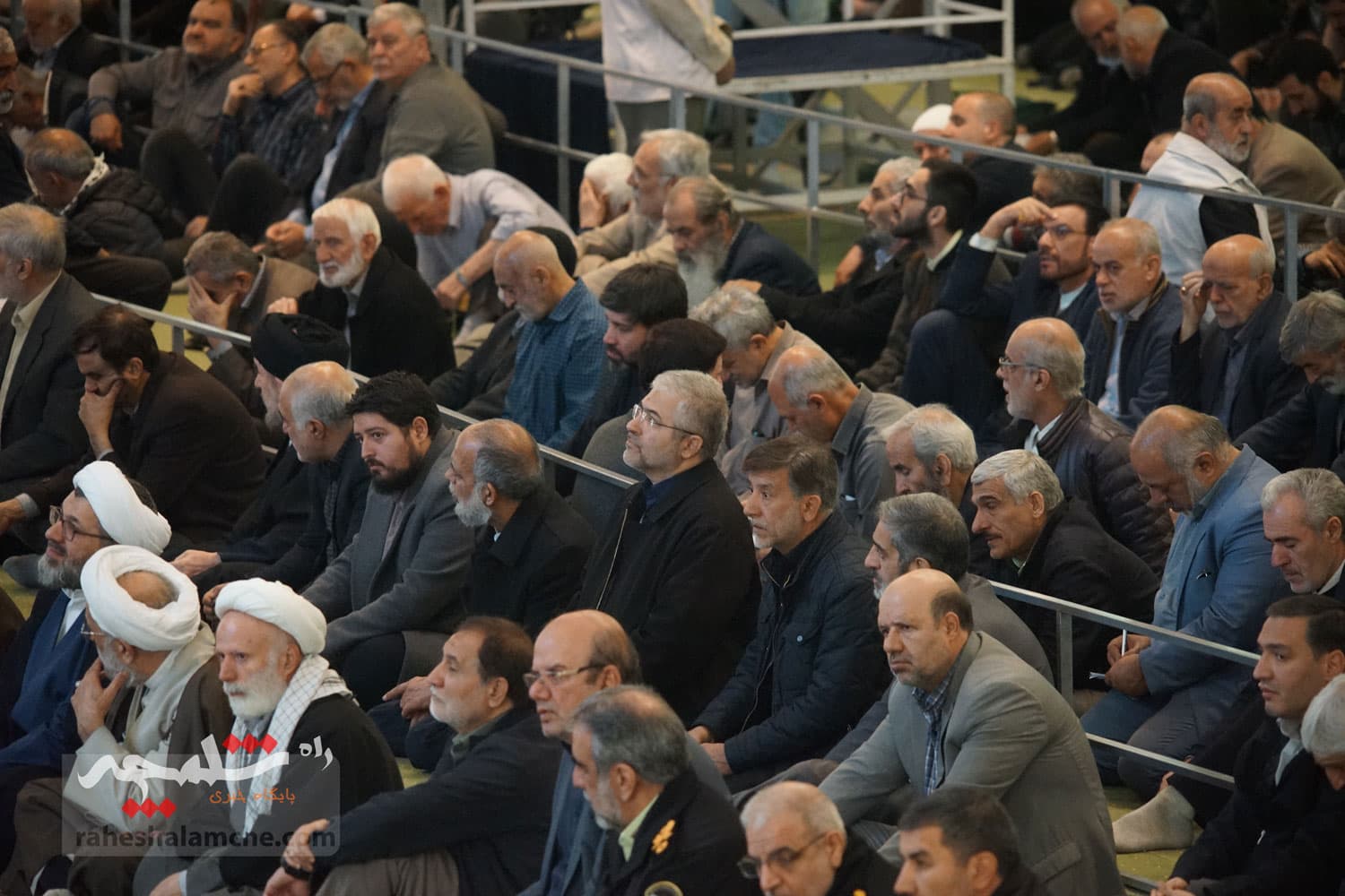 آخرین نماز جمعه تهران در سال 403 برگزار شد+تصاویر — تصویر 63