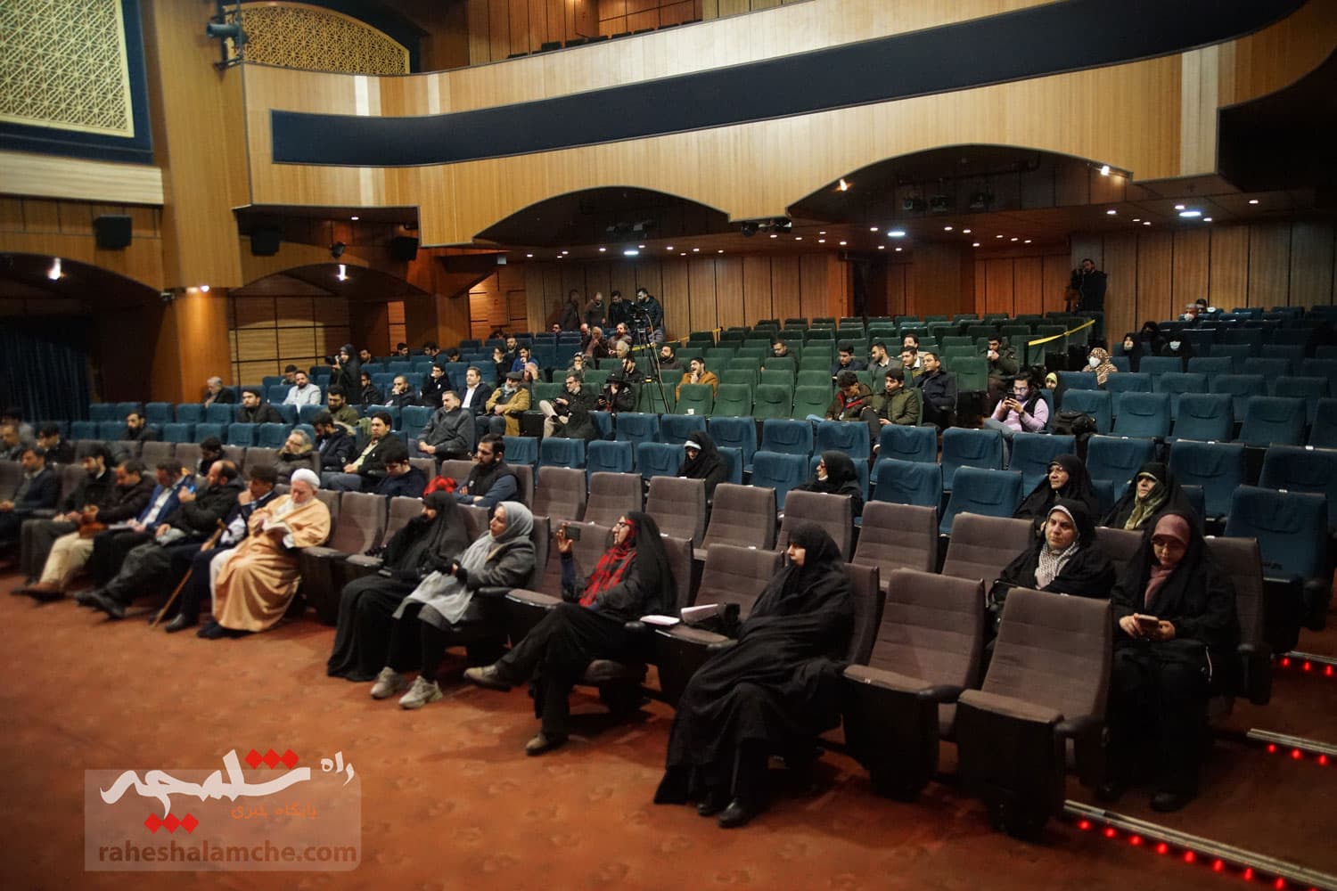 نشست حکمت سیاسی اسلام در قرآن با حضور جلیلی و کعبی چه گذشت؟ +تصاویر — تصویر 42