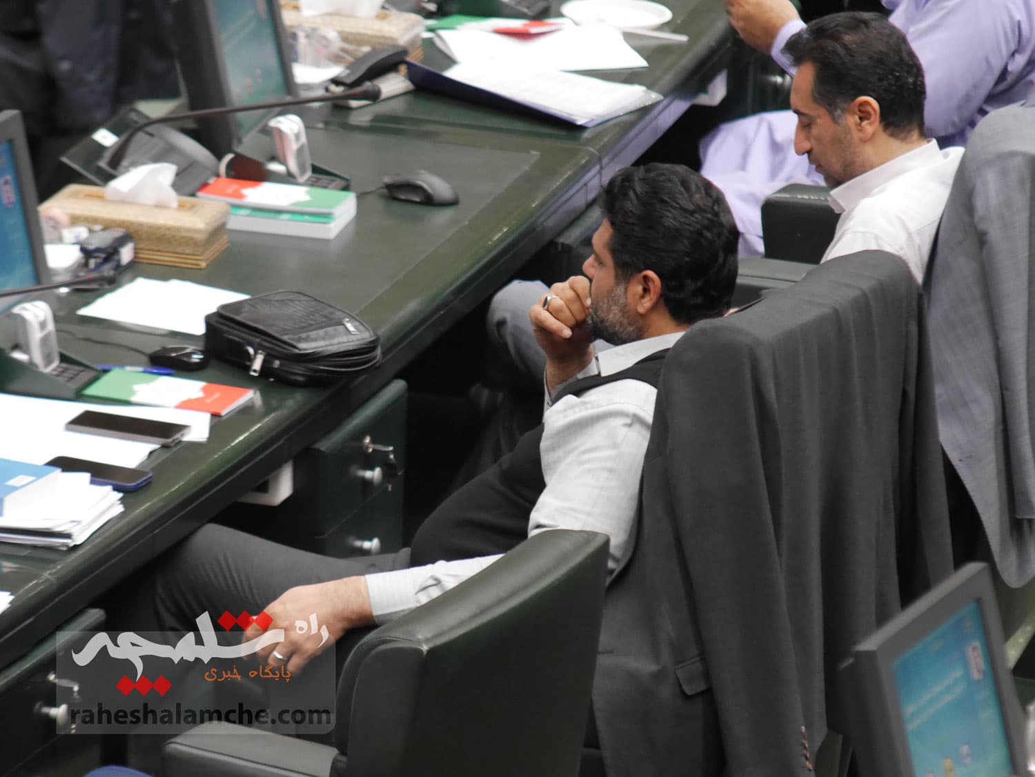دومین روز بررسی بودجه 1404 در صحن علنی مجلس چه گذشت؟ +تصاویر — تصویر 47