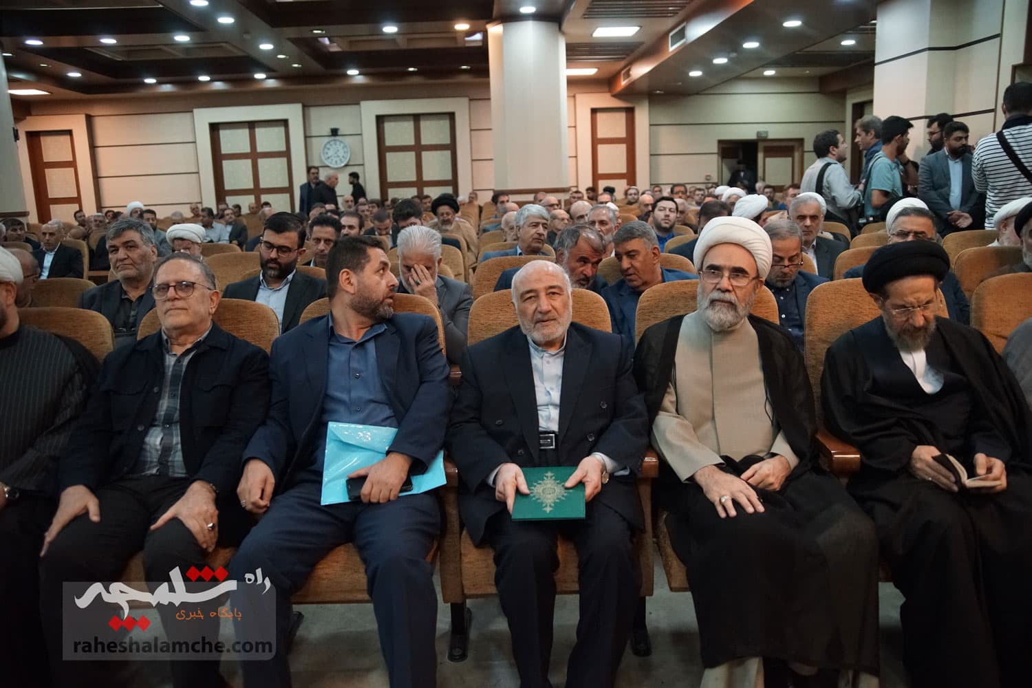 گزارش تصویری اختصاصی راه شلمچه از مراسم ختم حاج حبیبالله پورمحمدی — تصویر 71