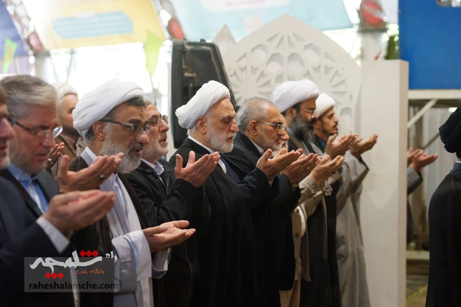 نماز عید قربان در دانشگاه تهران برگزار شد +تصاویر — تصویر 53
