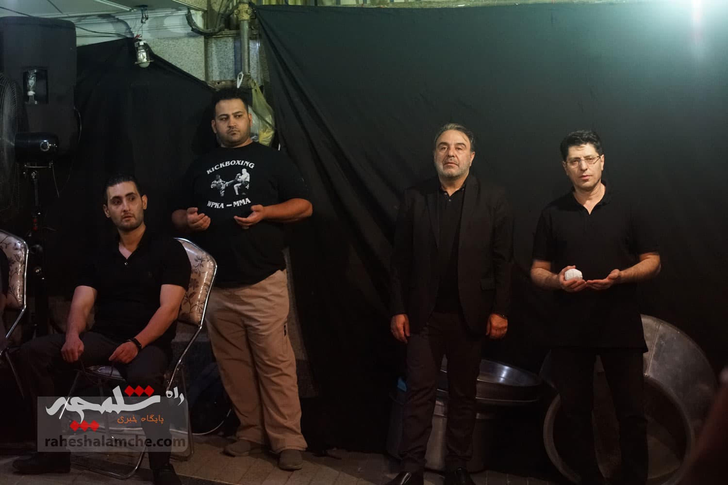 پخت آش نذری و روضه خانگی در شب 28 صفر +تصاویر — تصویر 23