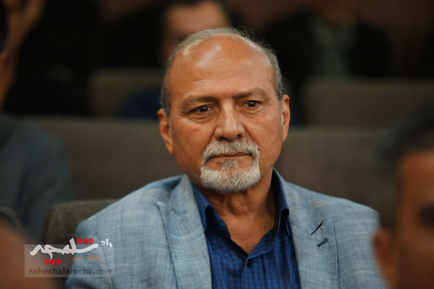 حضور بزرگان فوتبال کشور در ختم پدر خداداد عزیزی +تصاویر(2) — تصویر 29