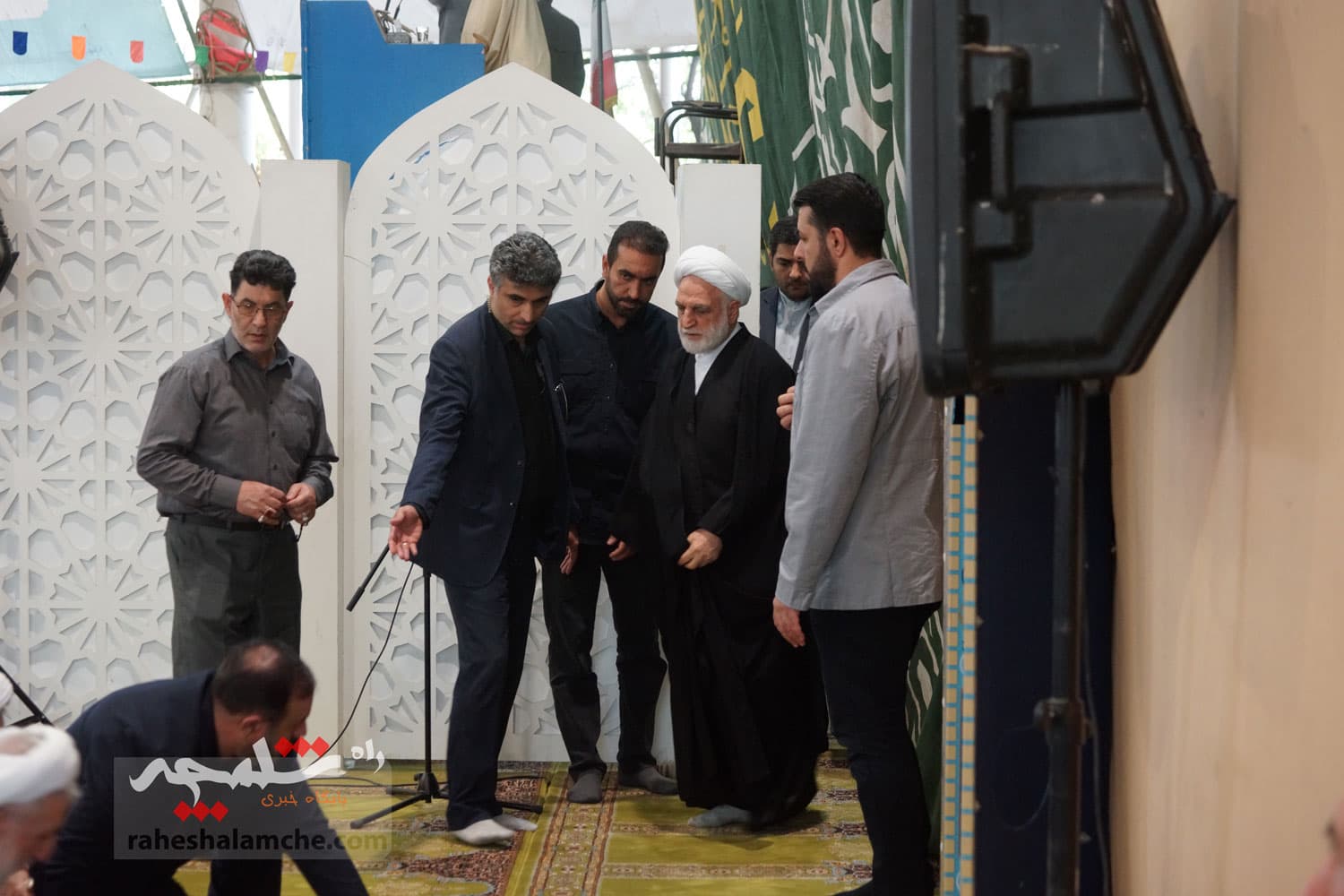 نماز جمعه تهران برگزار شد +تصاویر — تصویر 14