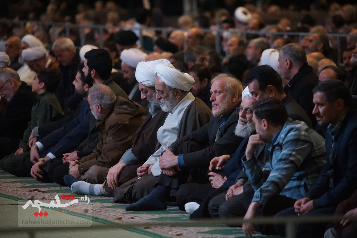 نمازجمعه تهران در روز نیمه شعبان برگزار شد +تصاویر — تصویر 18