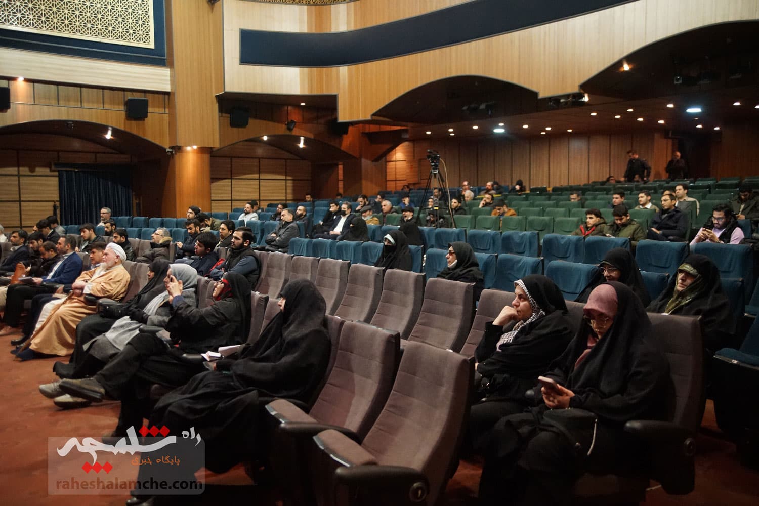 نشست حکمت سیاسی اسلام در قرآن با حضور جلیلی و کعبی چه گذشت؟ +تصاویر — تصویر 56