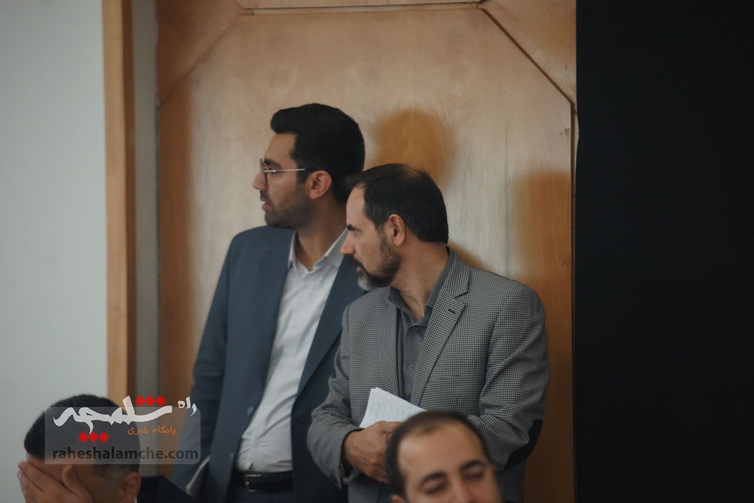 مراسم تودیع و معارفه معاونان جدید و پیشین پارلمانی رئیسجمهور +تصاویر — تصویر 31
