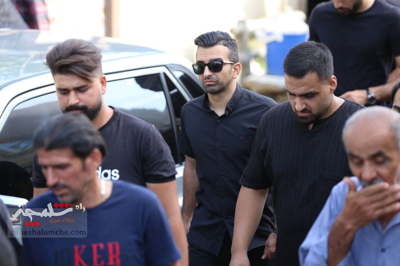 مراسم تشییع بازیکن تیم شهرداری همدان برگزار شد +تصاویر و فیلم — تصویر 13