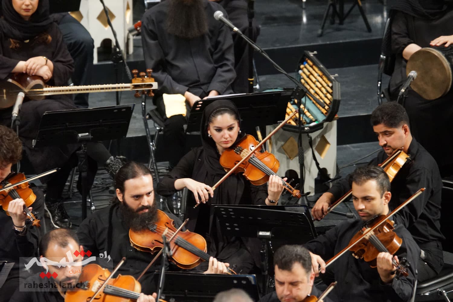 کنسرتی در تالار وحدت، تماشاگران را به وجد آورد +تصاویر — تصویر 91