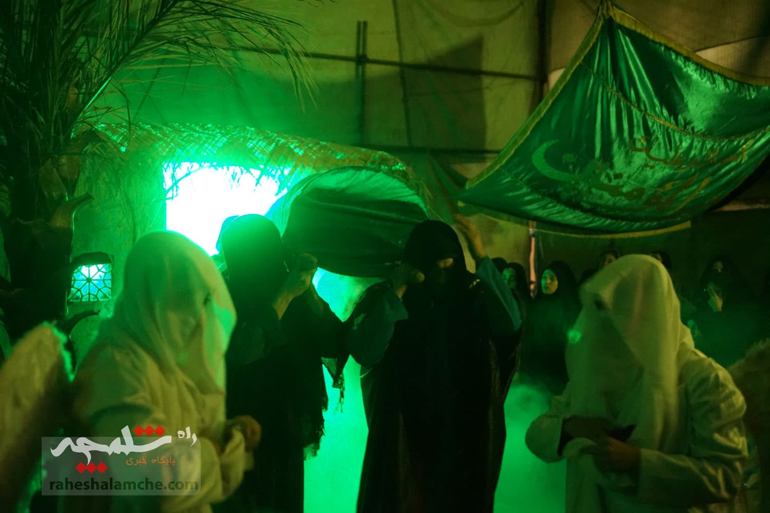 نمایشواره ارزشمند مردمی «بانوی بی نشان» +تصاویر — تصویر 73