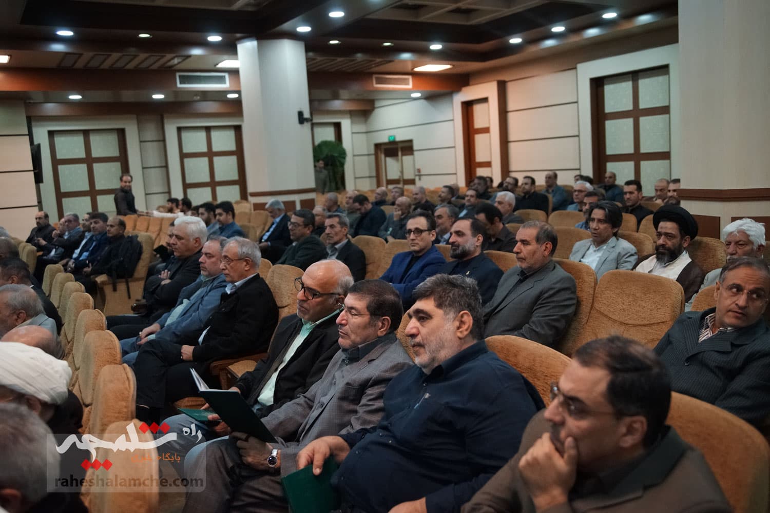 گزارش تصویری اختصاصی راه شلمچه از مراسم ختم حاج حبیبالله پورمحمدی — تصویر 46