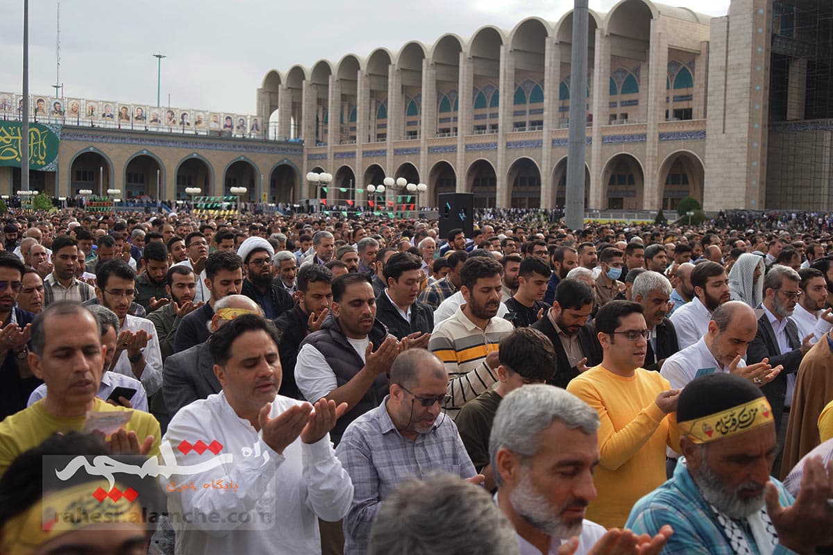گزارش تصویری نماز عید فطر در مصلی امام خمینی(ره) تهران(2) — تصویر 13