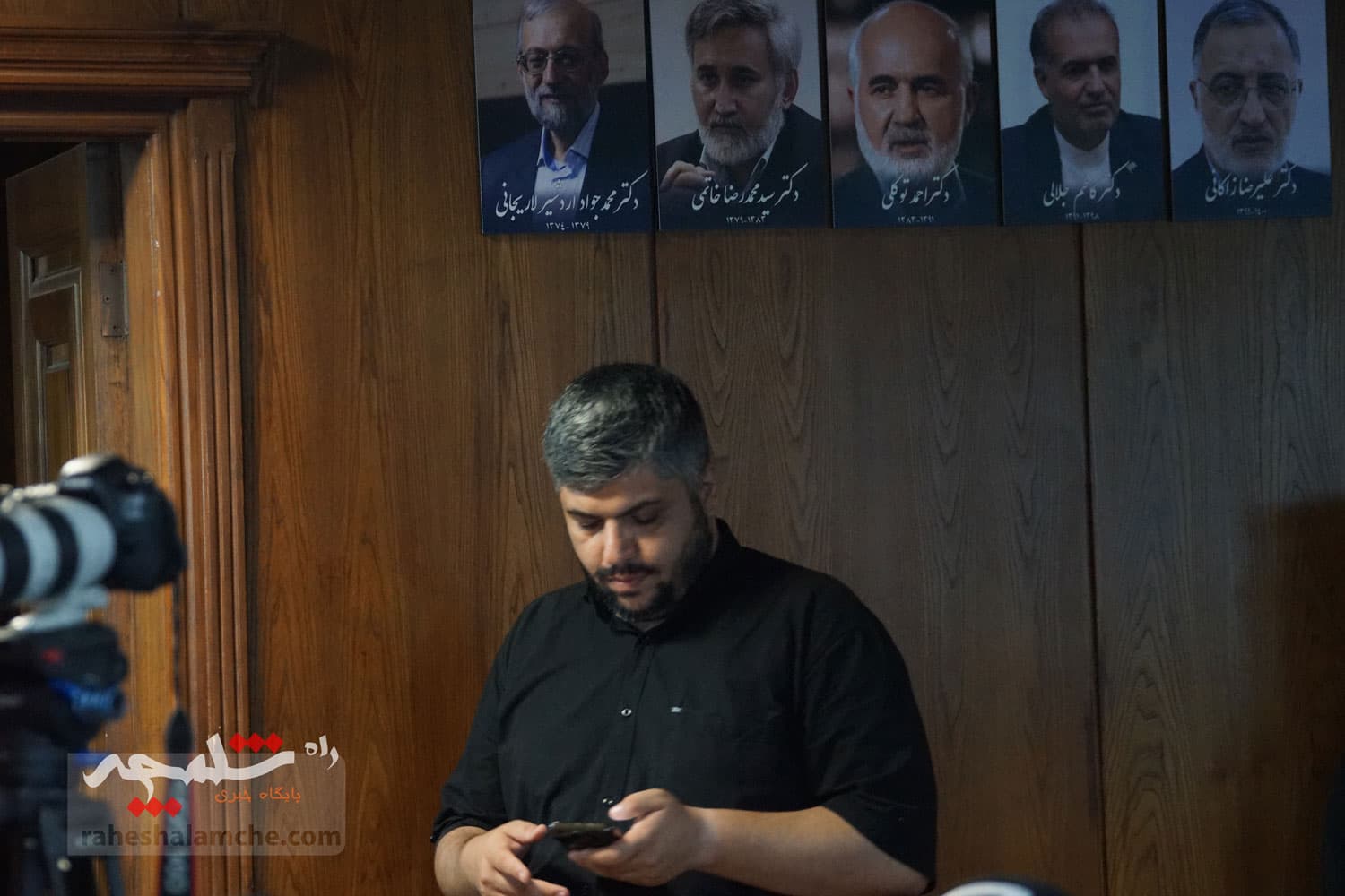 نشست صمیمی بابک نگاهداری با خبرنگاران +تصاویر — تصویر 13