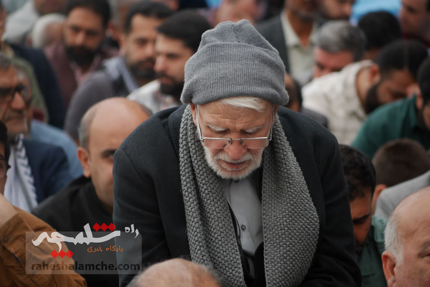گزارش تصویری اختصاصی راه شلمچه از نماز عید فطر به امامت رهبر انقلاب — تصویر 47