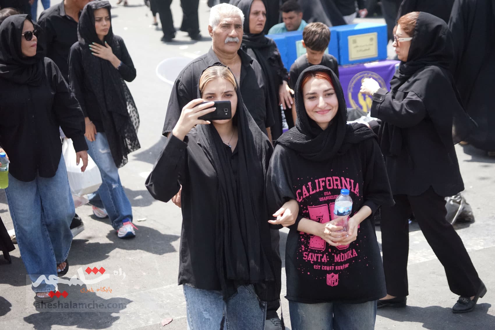 جاماندگان پیاده اربعین حسینی در تهران +تصاویر — تصویر 64