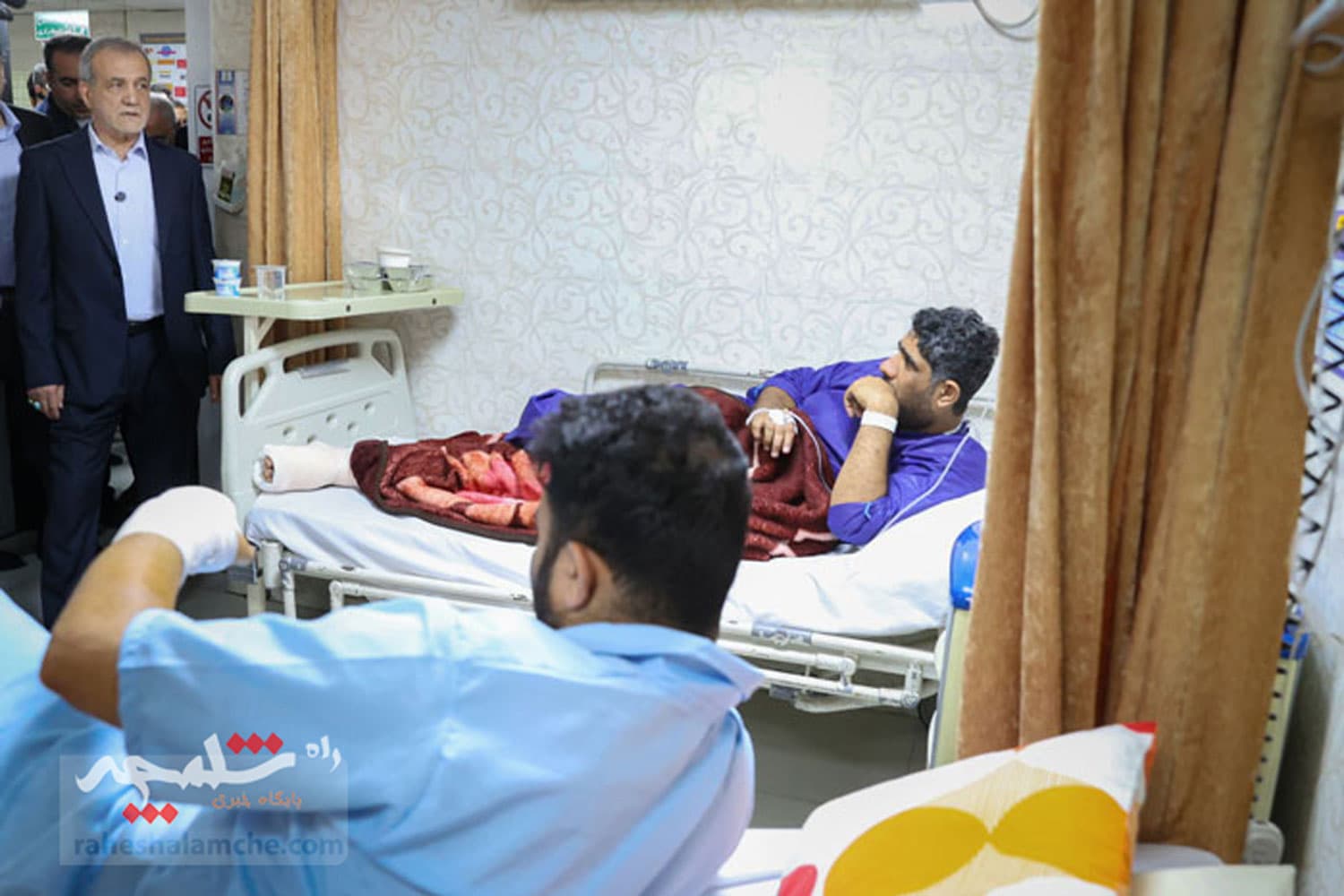 حضور پزشکیان در بندرعباس و اسکله شهید رجایی +تصاویر — تصویر 8