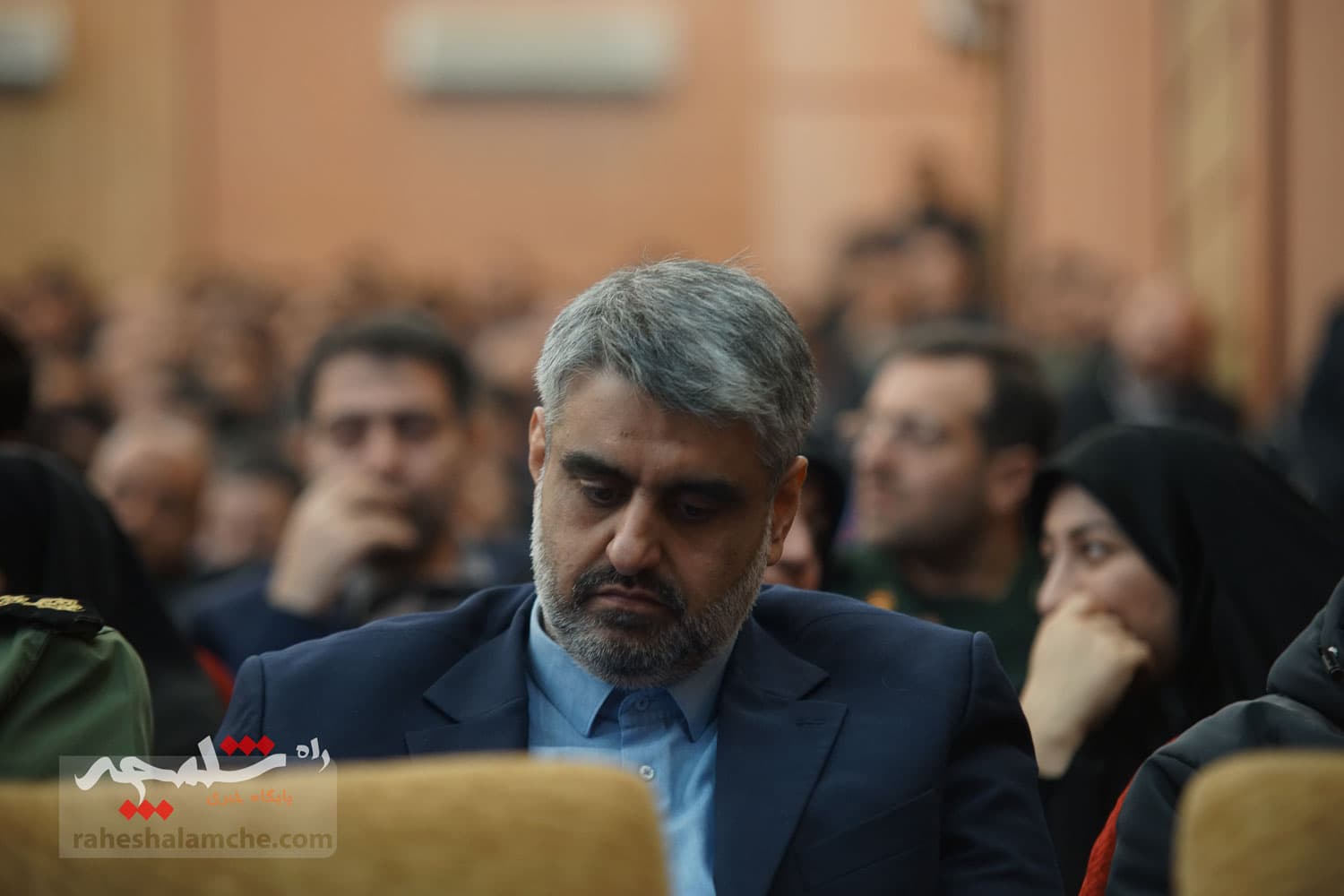 تجلیل از منتخبان جشنواره پژوهشی و فناوری در دانشگاه جامع امام حسین(ع) +تصاویر — تصویر 46