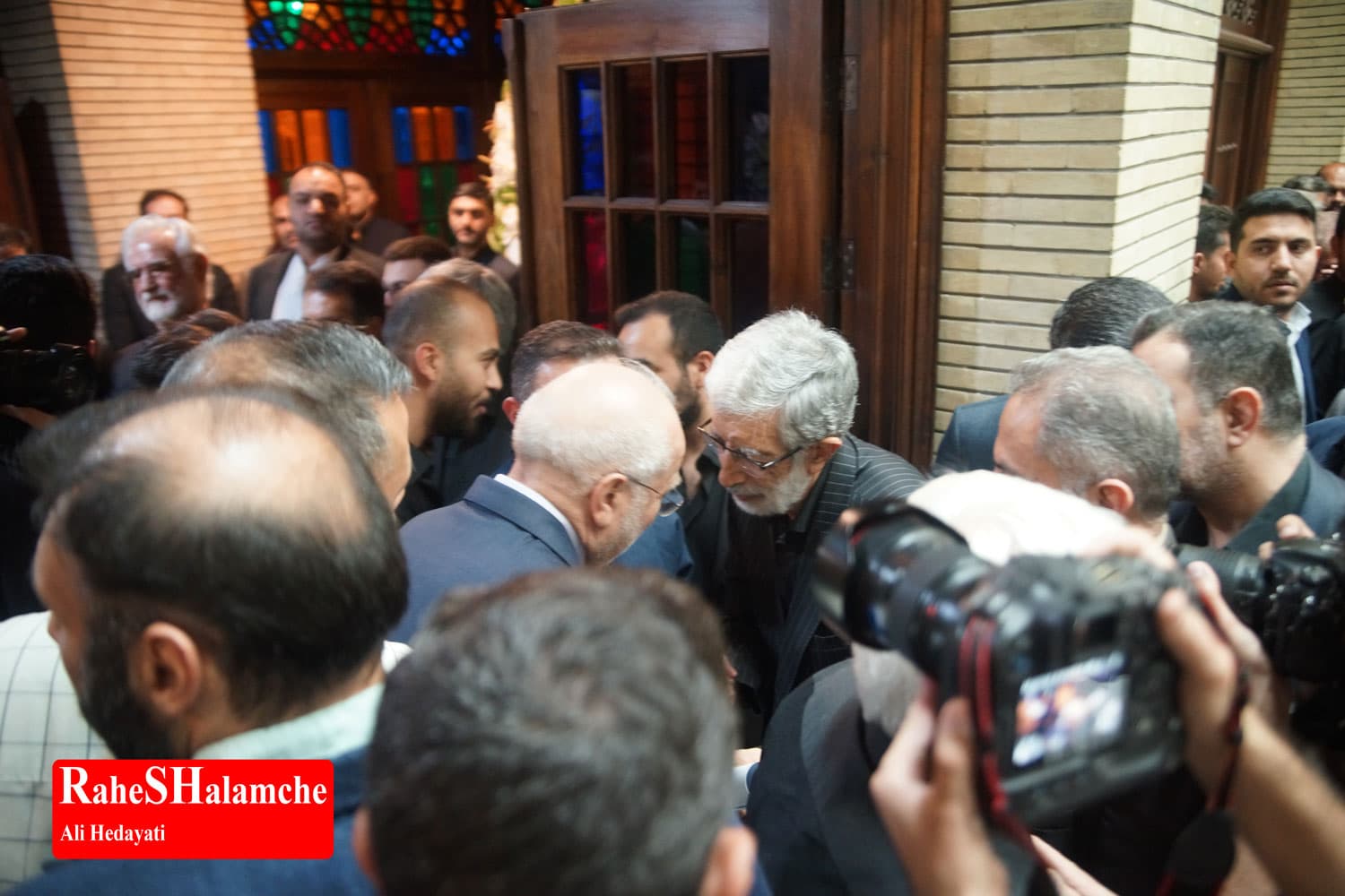 چه کسانی در مراسم ترحیم مادر حداد عادل بودند؟ +تصاویر — تصویر 48